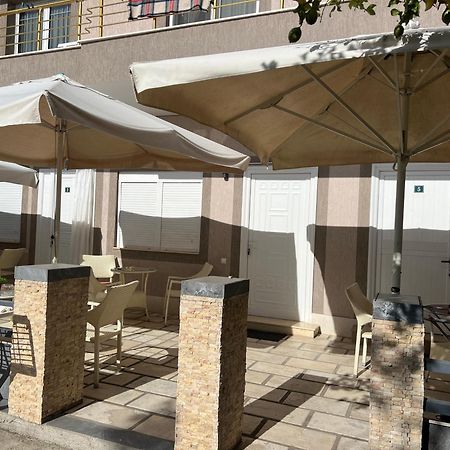 Villa Roel 1 Apartments Nr 88 فلورا المظهر الخارجي الصورة